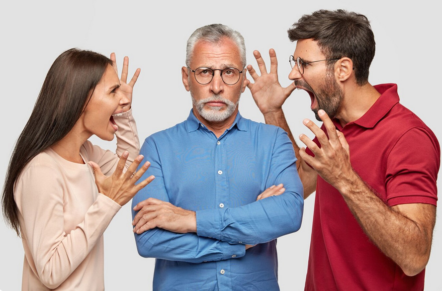 Kollateralschaden im Kampf anderer gegen sich selbst