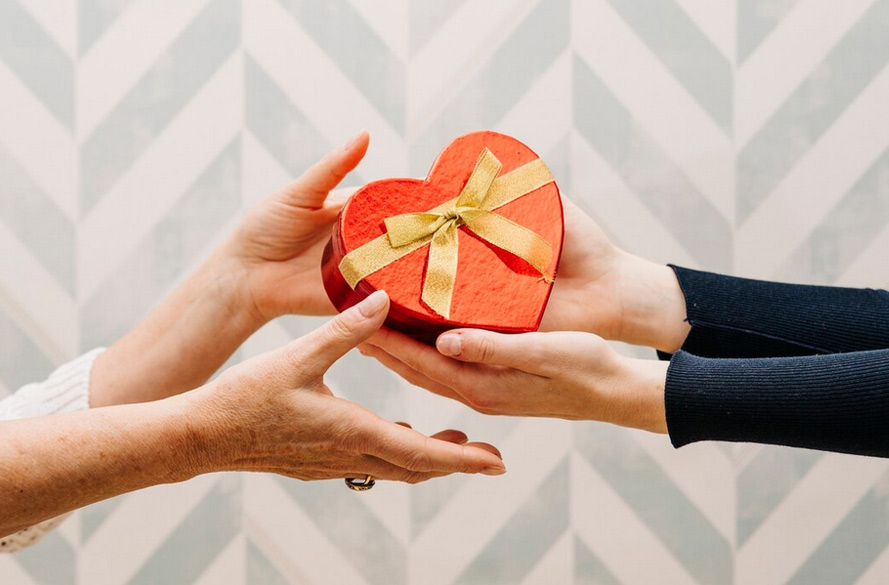 Das Einzige, das mehr wird, je mehr du es verschenkst, ist Liebe