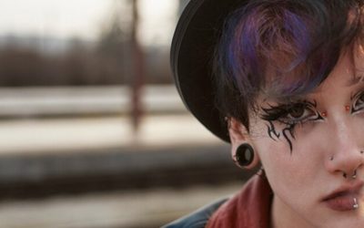 Durchbohrter Mittelpunkt – Das Ohrläppchen als unterschätzter Energiepunkt