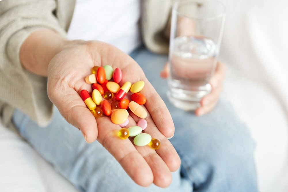 Chemische Vitamine, leere Teller – Warum Ernährung mehr ist als Tabletten schlucken