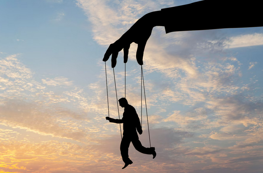 Bioroboter – Wenn Menschen zu Marionetten ihrer Ängste werden